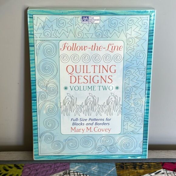 Follow The Line Quilting Designs Volume Two, Full-Size Patterns - Picture 1 of 9